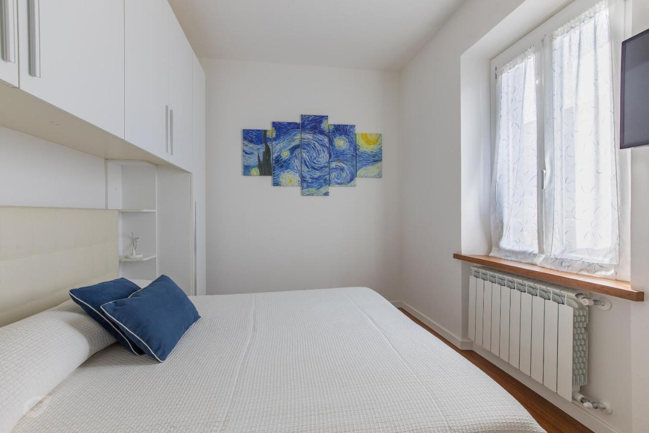 Elena House White Apartment Viareggio Exterior photo